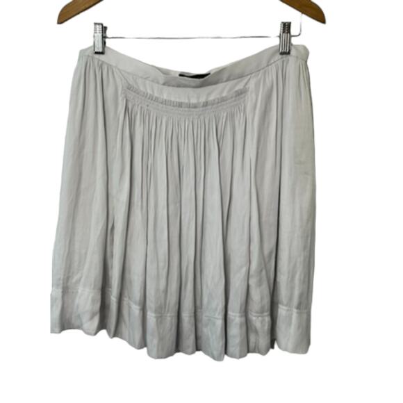 Banana Republic GODDESS Pleated Silver Screen Skirt Women's Size 12 NEW - Picture 1 of 8